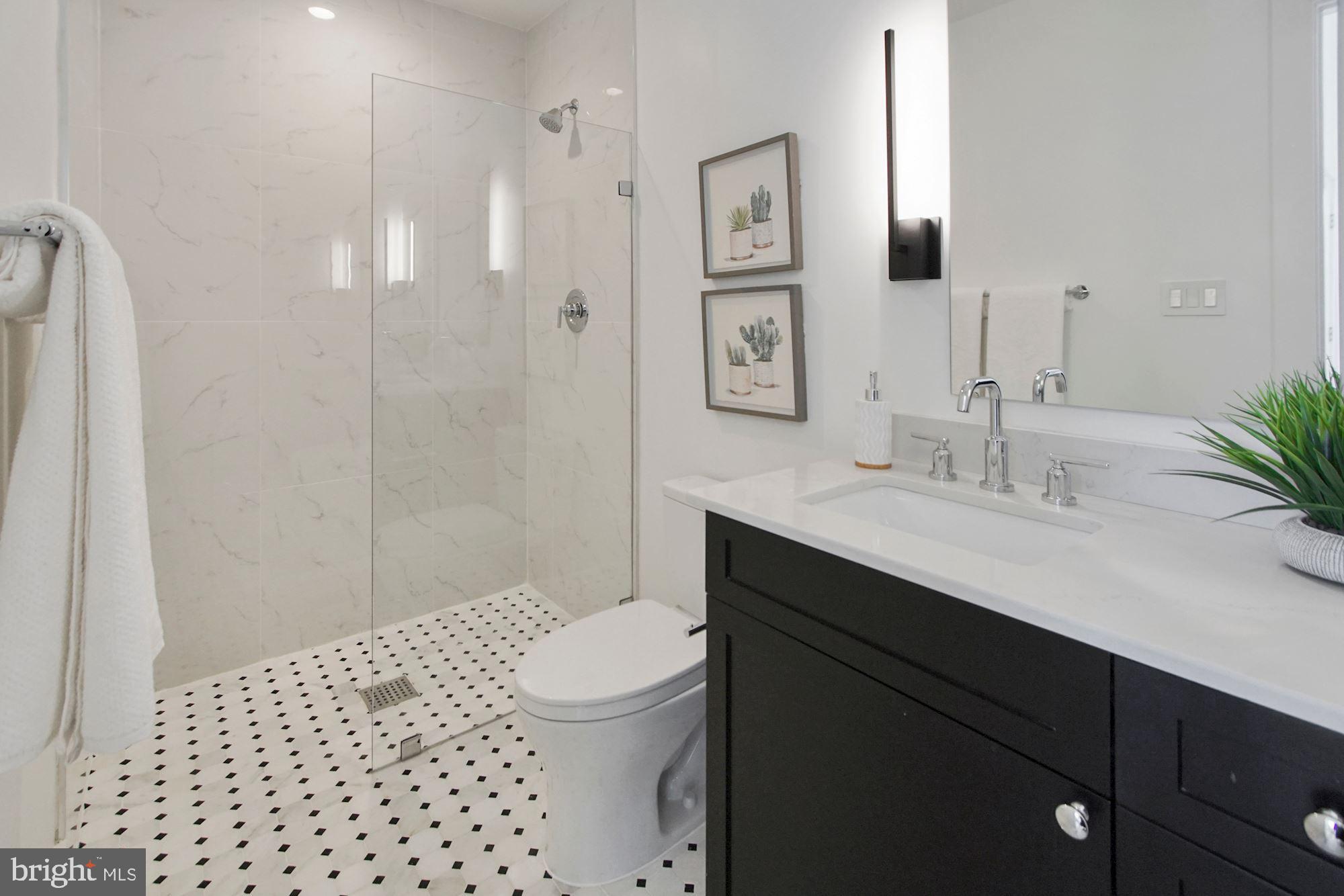 2642 39th Street Northwest, Unit 5 Washington, DC 20007 - Photo 14 of 26 Main Bathroom