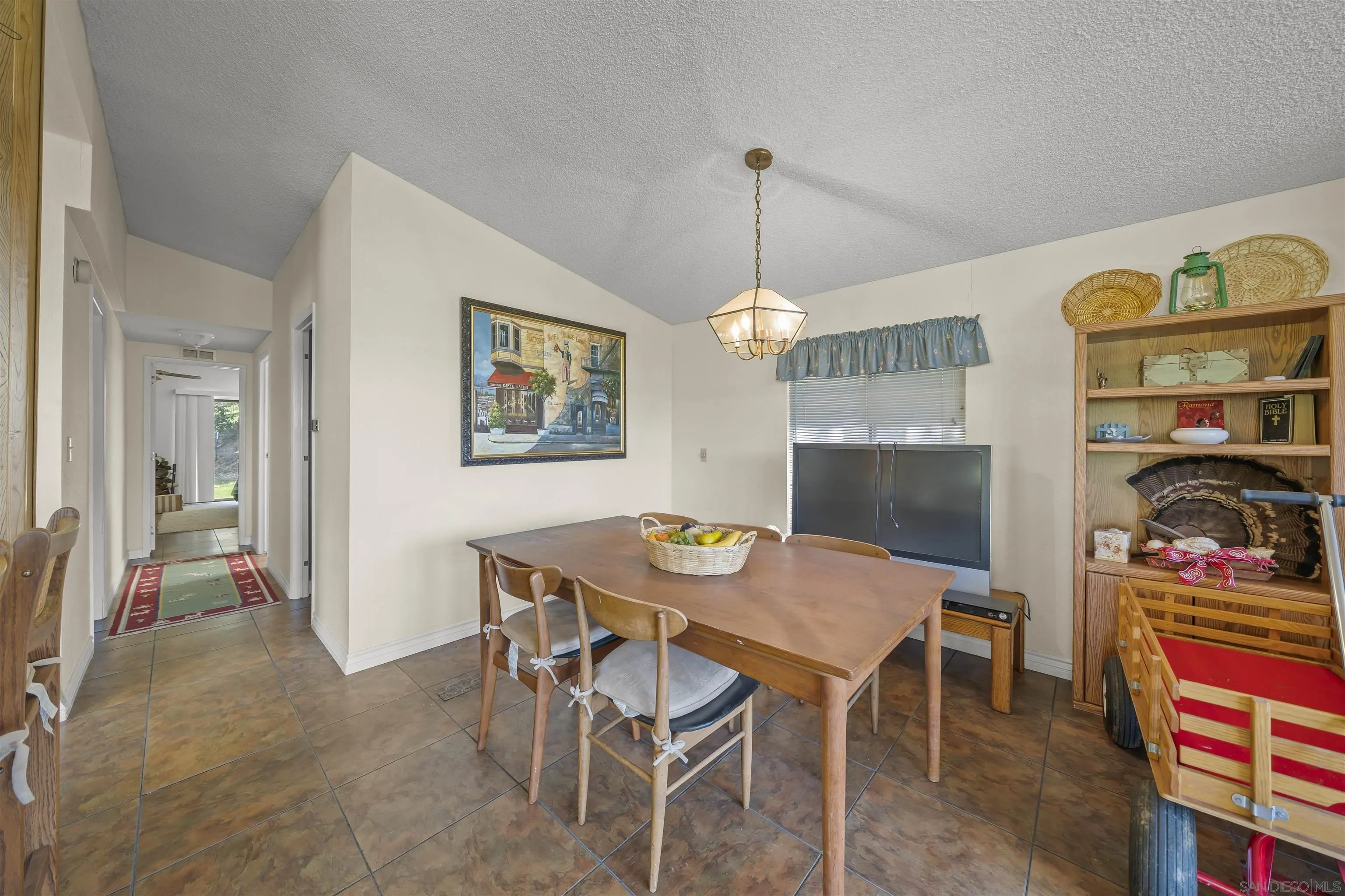 2464 Wynola Road Julian, CA 92036 - Photo 29 of 50 a dining room with furniture and window