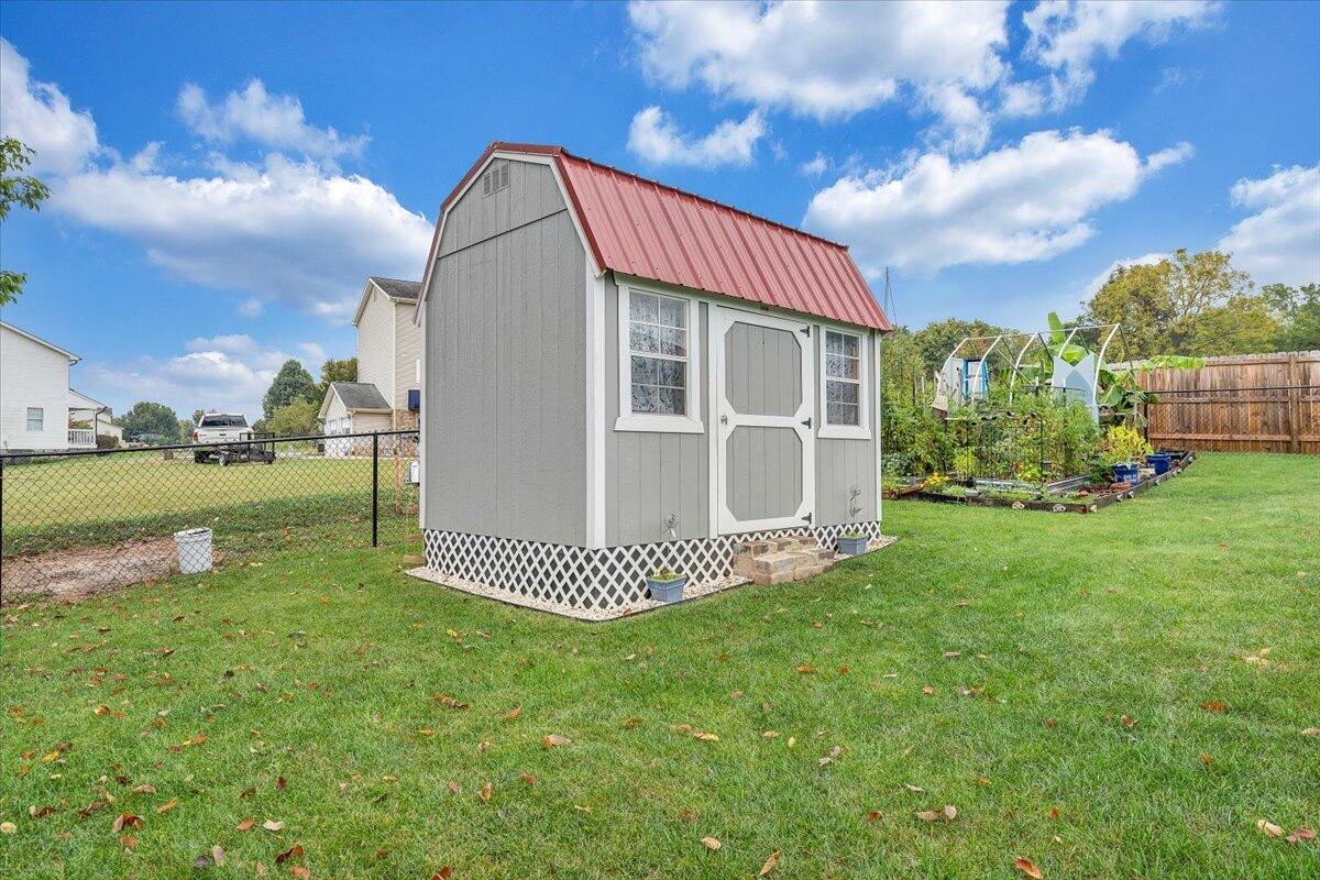 1800 West Ruritan Road Roanoke, VA 24012 - Photo 25 of 37 25-MIB00389