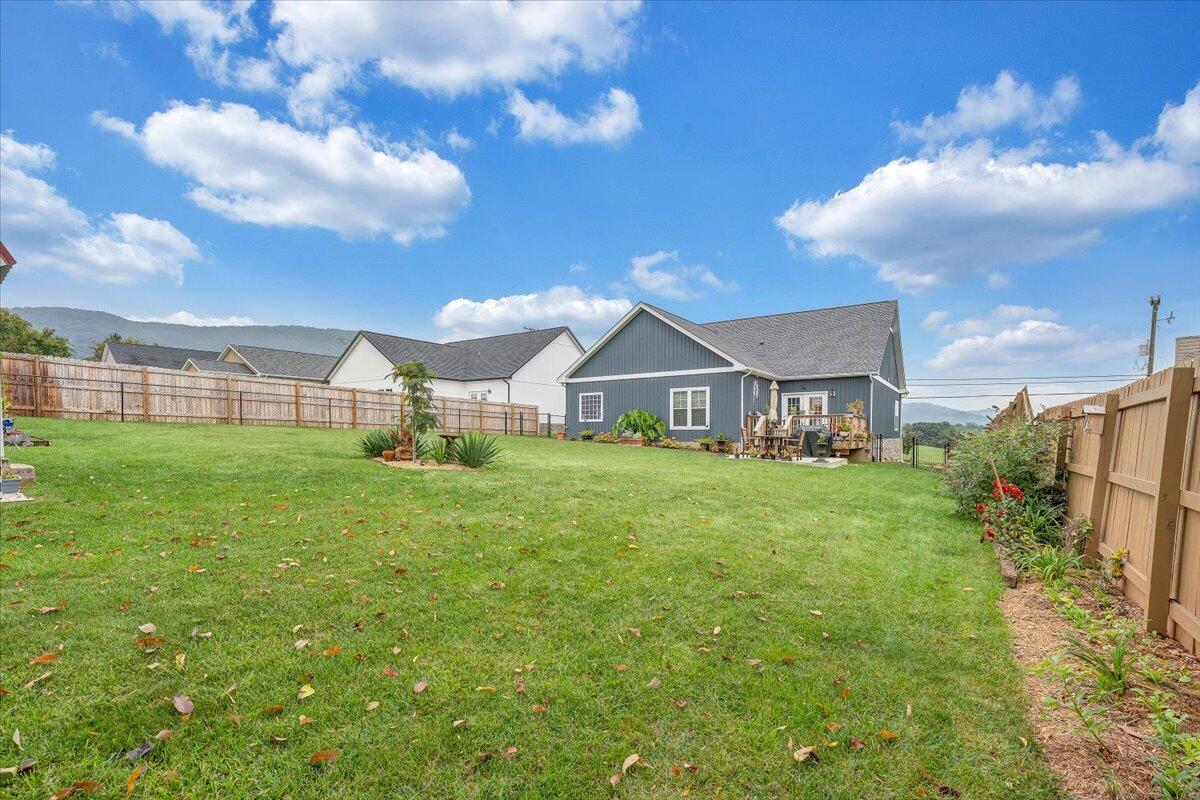1800 West Ruritan Road Roanoke, VA 24012 - Photo 26 of 37 26-MIB00392