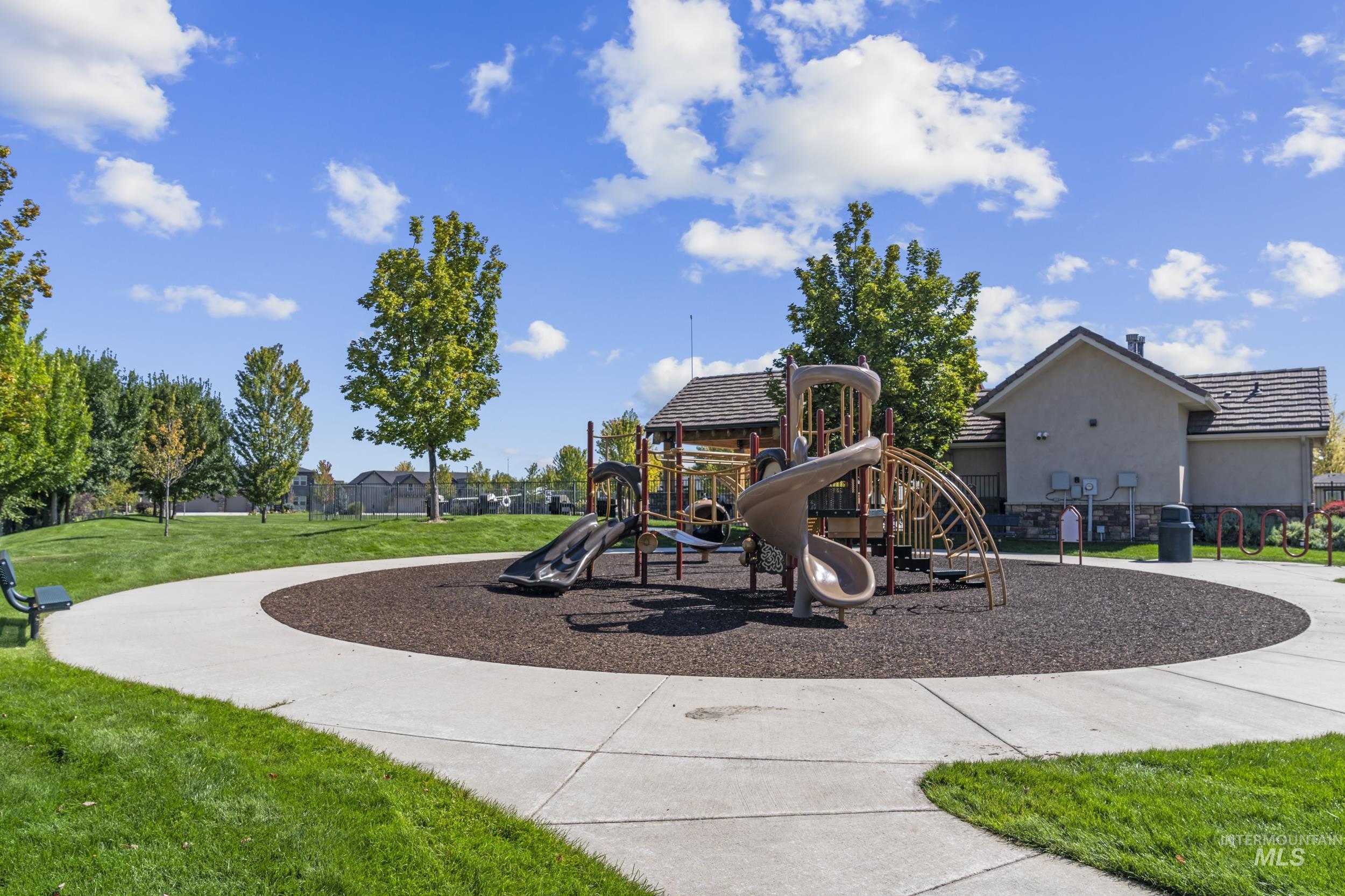 2935 East Renwick Court Meridian, ID 83642 - Photo 42 of 45