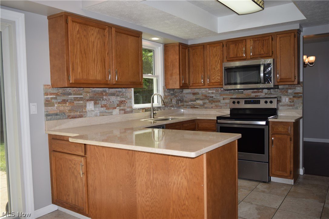 28375 Center Ridge Road Westlake, OH 44145 - Photo 7 of 29 Gallery Image 7