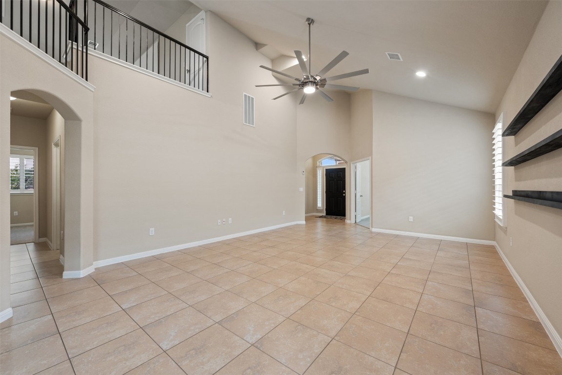 533 Flag Lane Leander, TX 78641 - Photo 7 of 40