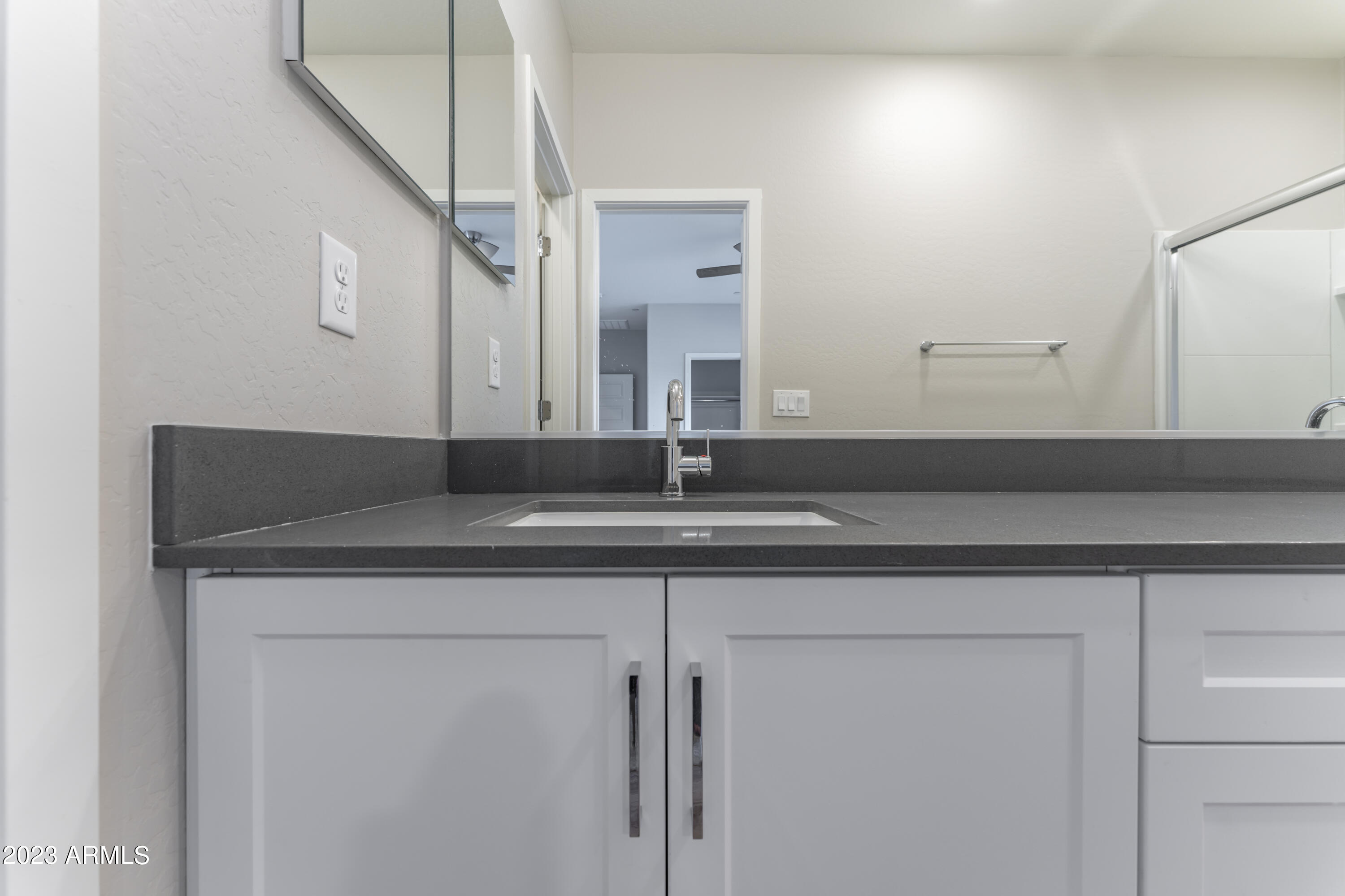 432 South 32nd Street, Unit 114 Mesa, AZ 85204 - Photo 36 of 75 a sink with a mirror