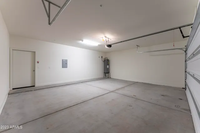 $2,595 | 432 South 32nd Street, Unit 114, Mesa, AZ 85204