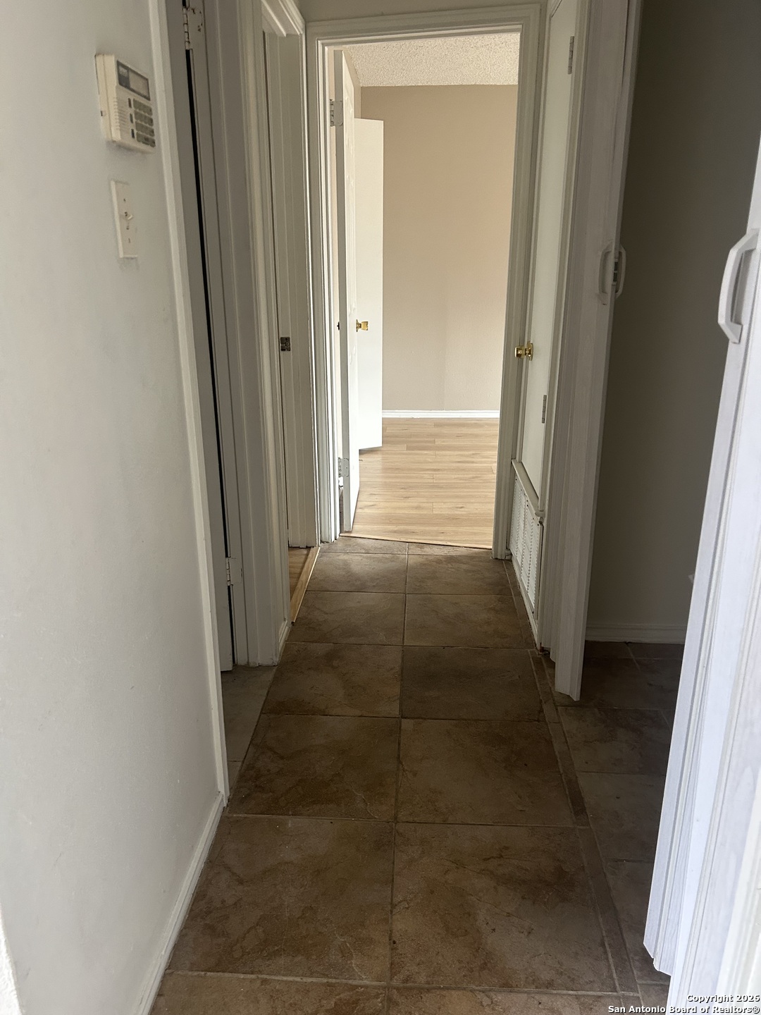 9140 Timber Path, Unit 3905 San Antonio, TX 78250 - Photo 8 of 8