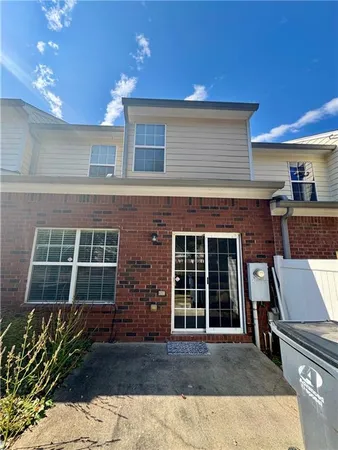 $2,200 | 3871 Pleasant Oaks Drive, Lawrenceville, GA 30044