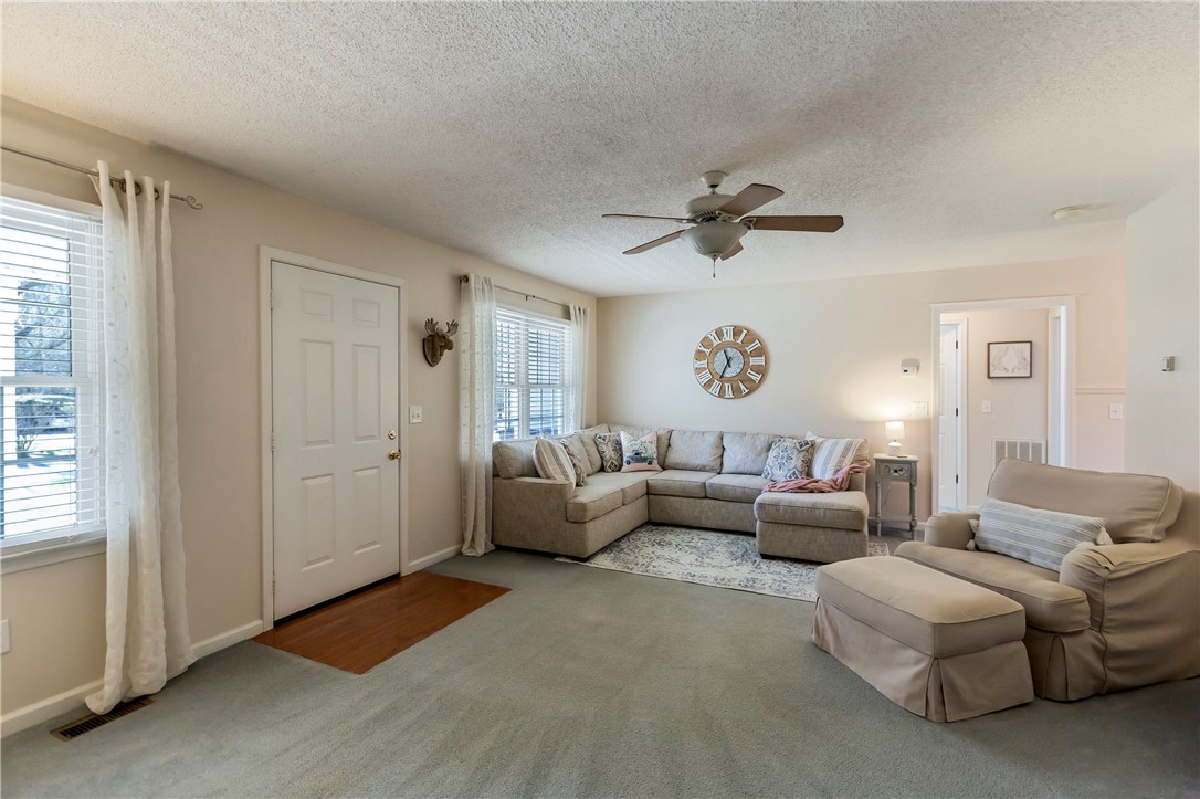 306 Dutch Fork Road West Union, SC 29696 - Photo 2 of 15 Gallery Image 2