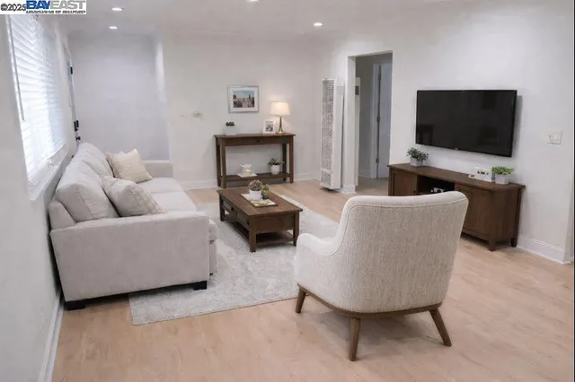 $515,000 | 26 Laurel Street, Vallejo, CA 94591