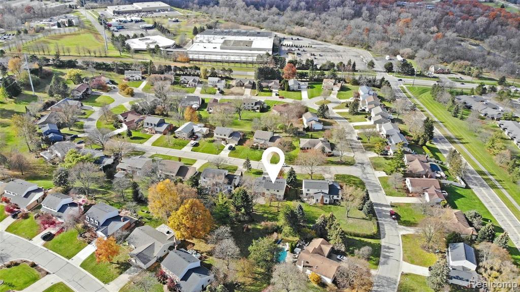 978 Dahlia Lane Rochester Hills, MI 48307 - Photo 8 of 24