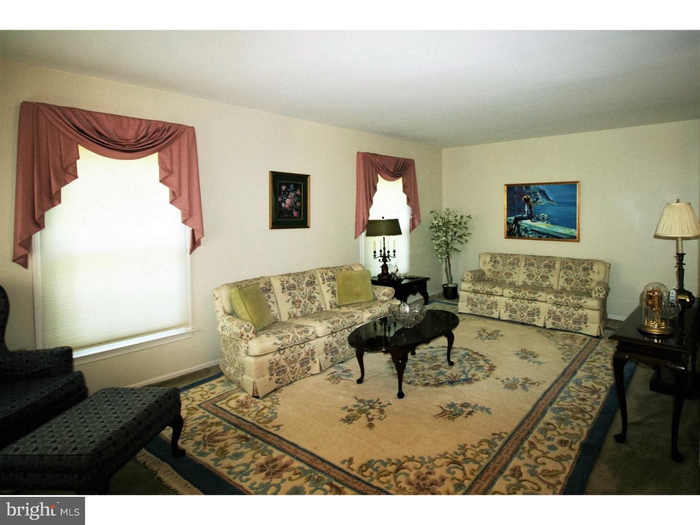 8 Rider Place West Windsor, NJ 08550 - Photo 13 of 17 Gallery Image 13