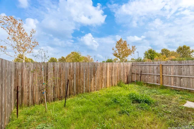 $1,425 | 10824 Presa Way, San Antonio, TX 78223