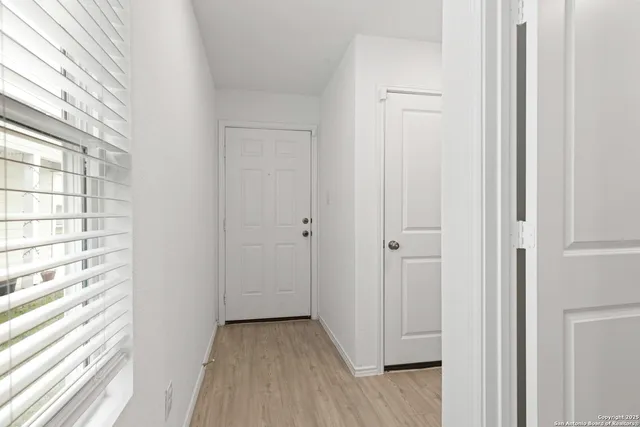 $1,425 | 10824 Presa Way, San Antonio, TX 78223