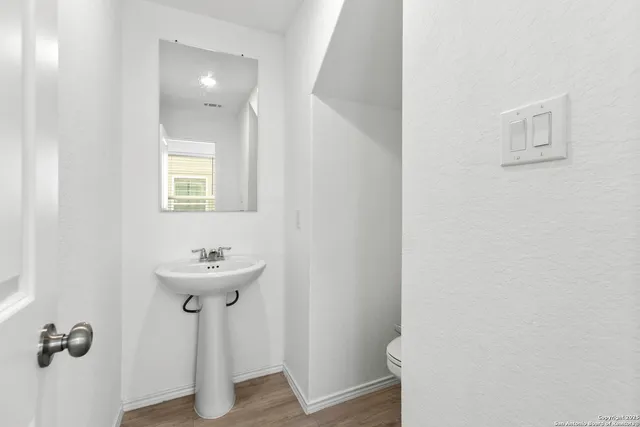 $1,425 | 10824 Presa Way, San Antonio, TX 78223