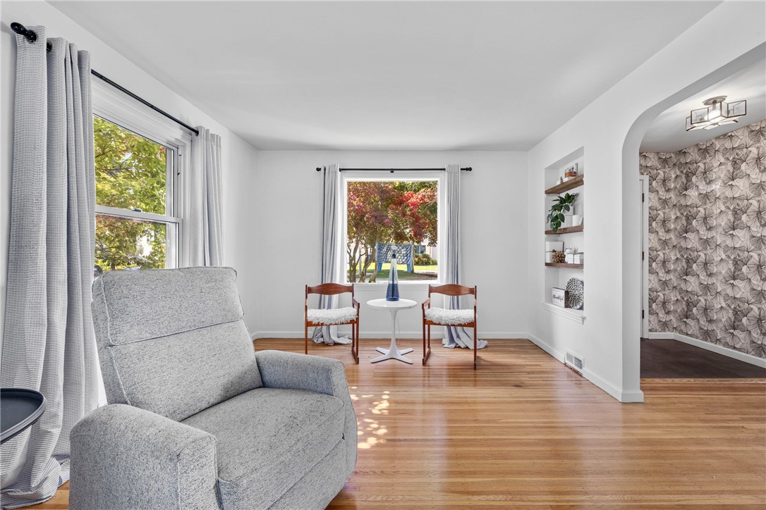 192 Laney Road Rochester, NY 14620 - Photo 6 of 43