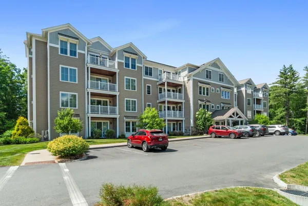 $599,900 | 24 Willey Creek Road, Unit 203, Exeter, NH 03833