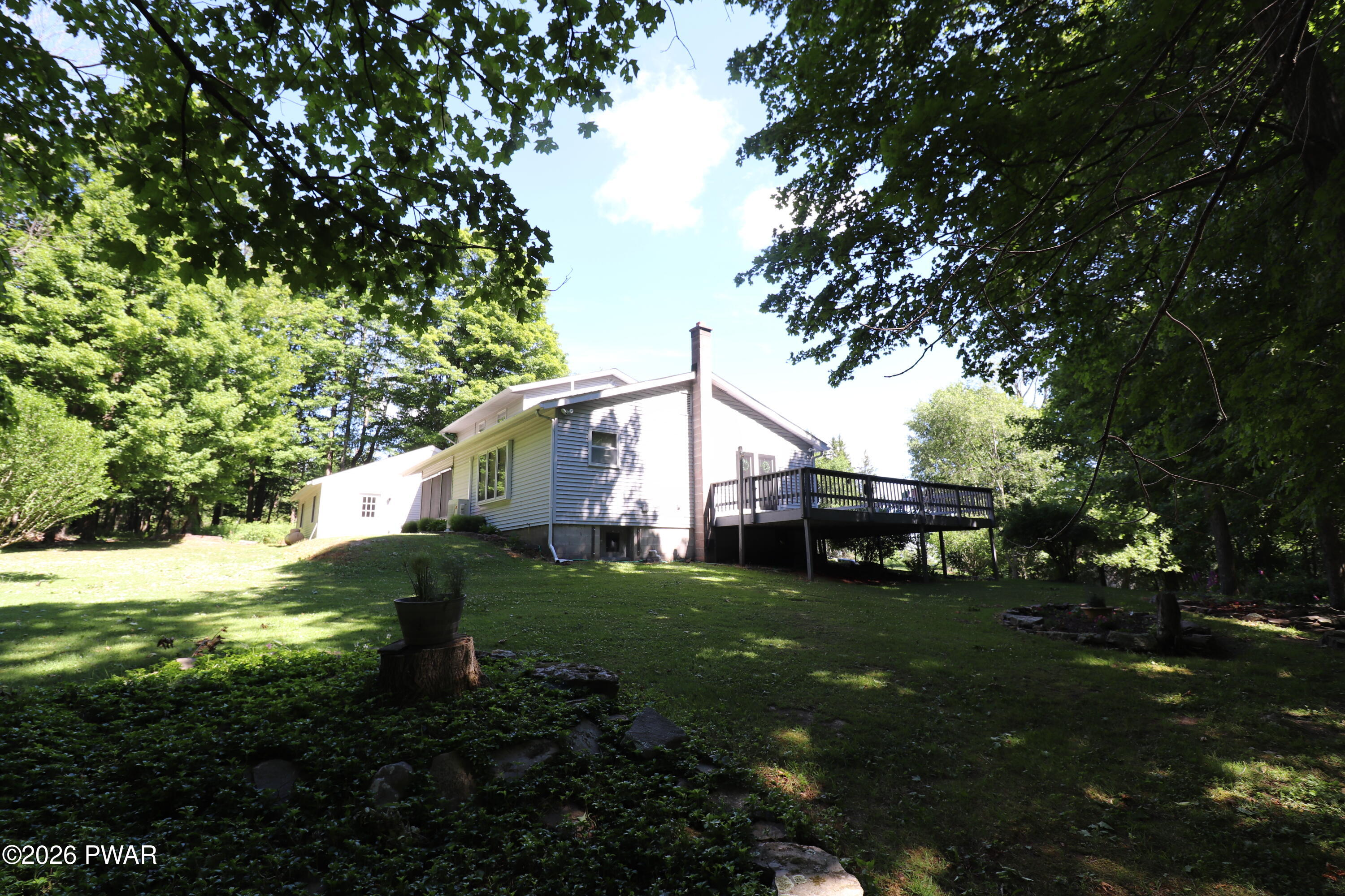 131 B Hilltop Road Newfoundland, PA 18445 - Photo 7 of 39