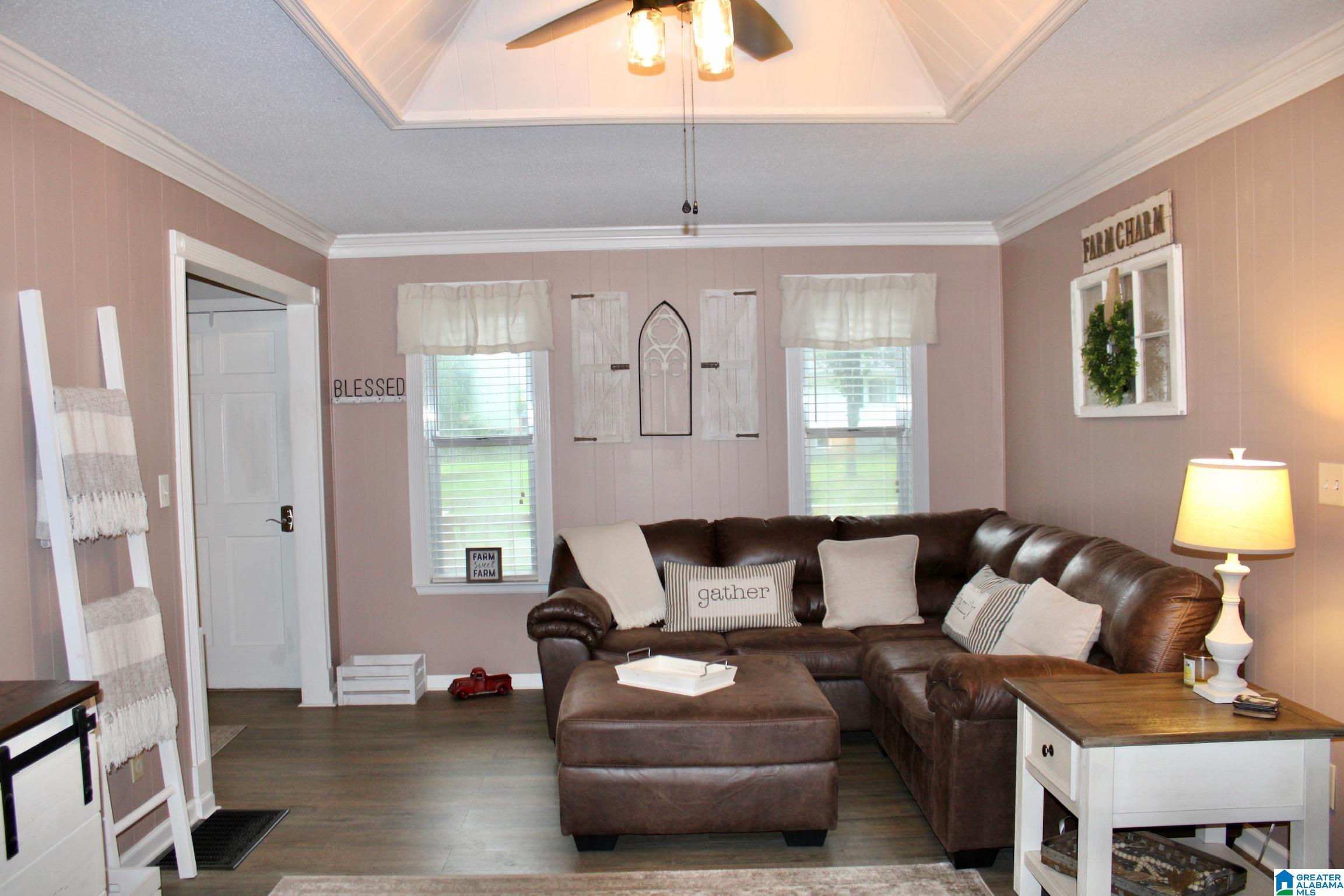 6021 Tommy Town Road Mount Olive, AL 35117 - Photo 4 of 25