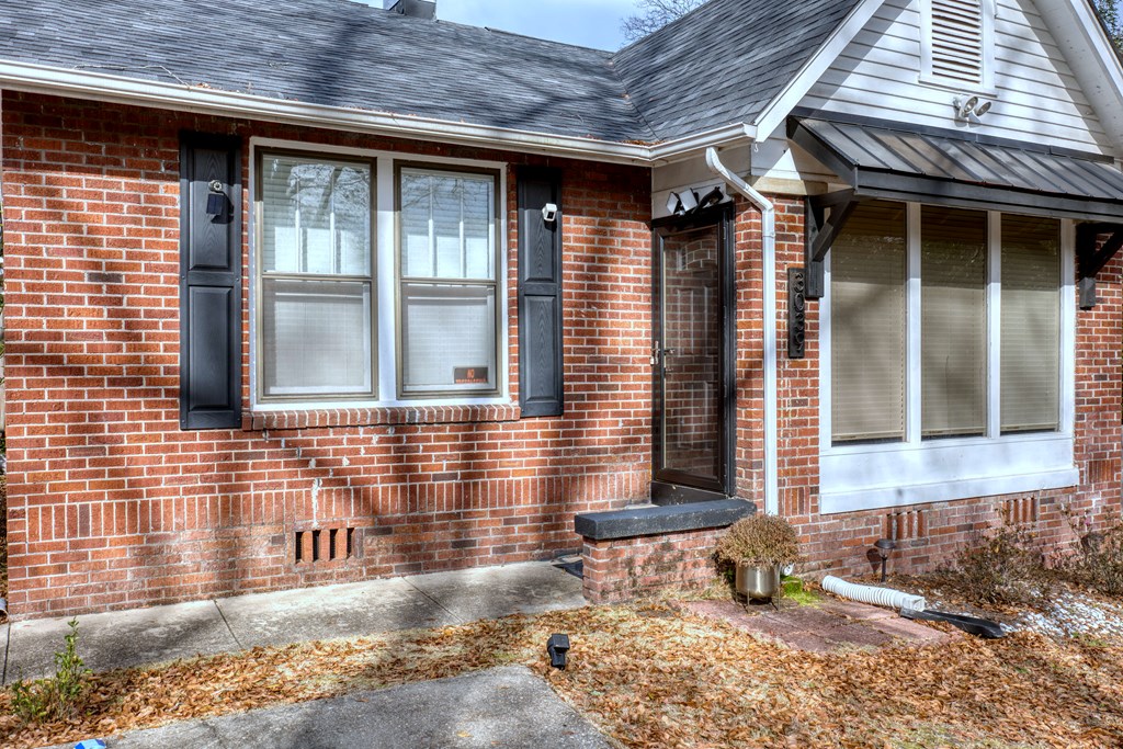 3039 Oak Circle Columbus, GA 31907 - Photo 2 of 43