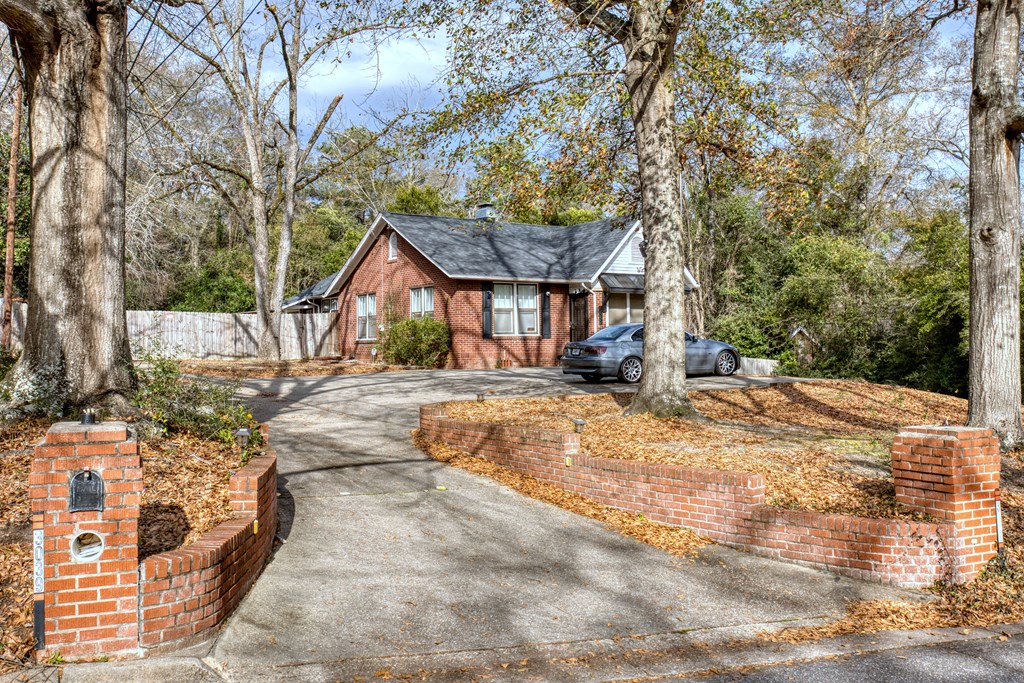 3039 Oak Circle Columbus, GA 31907 - Photo 4 of 43