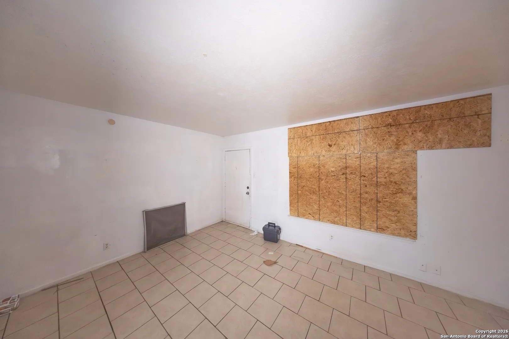 170 De Chantle Road, Unit 709 San Antonio, TX 78201 - Photo 4 of 24 a view of room