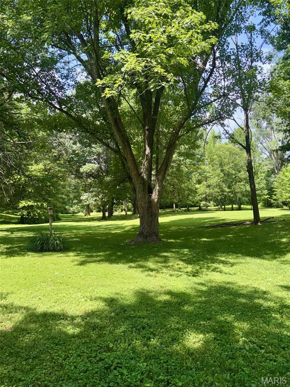 8332 Maple Grove Road Troy, IL 62294 - Photo 16 of 16