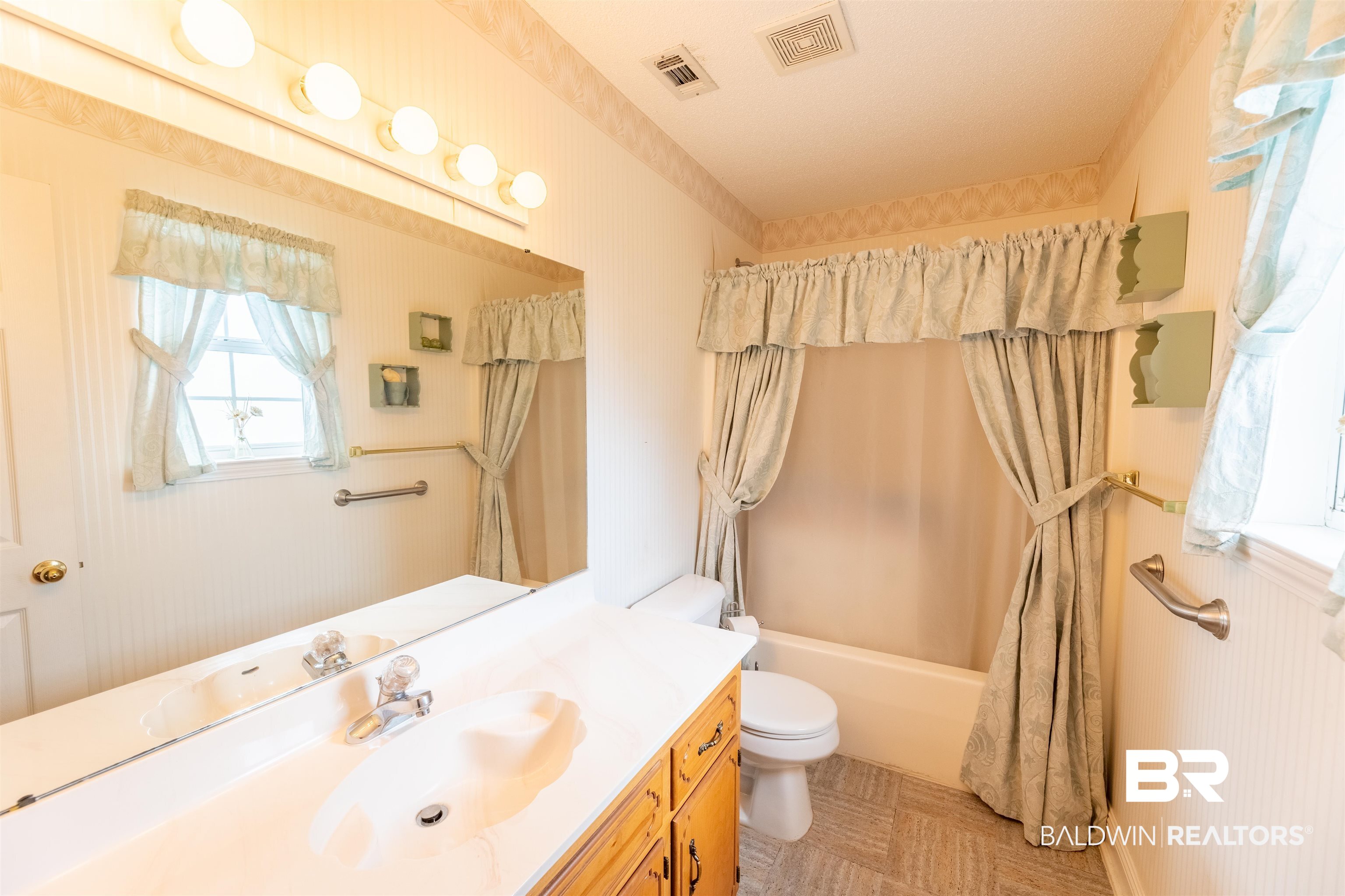 8217 Twin Beech Road Fairhope, AL 36532 - Photo 11 of 24