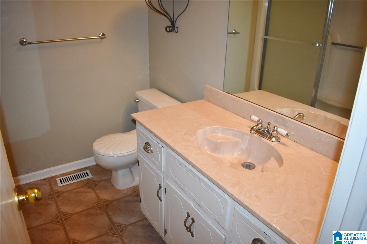 5863 Shane Circle Pinson, AL 35126 - Photo 9 of 24