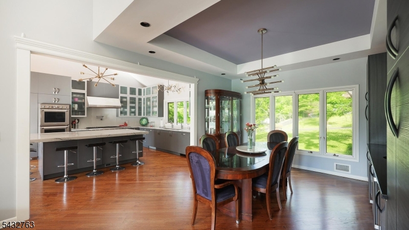 17 Nottingham Way Warren, NJ 07059 - Photo 10 of 48