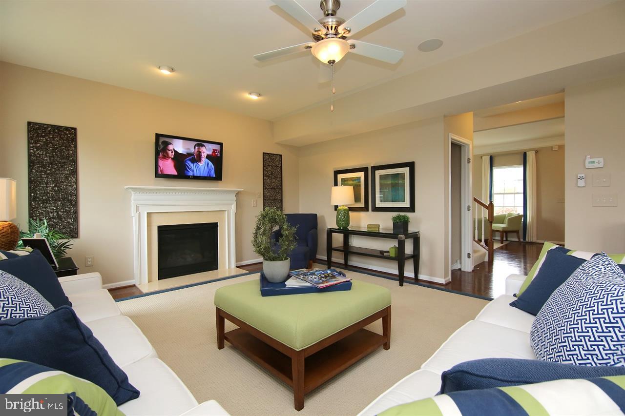 4389 Grandview Road, Unit H9 Hanover, PA 17331 - Photo 4 of 9 Gallery Image 4