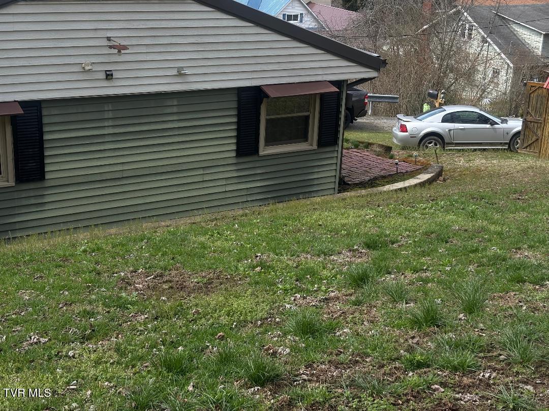 227 Fir Street Appalachia, VA 24216 - Photo 3 of 12 Front