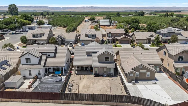 $484,900 | 572 St Helena Drive, Newman, CA 95360