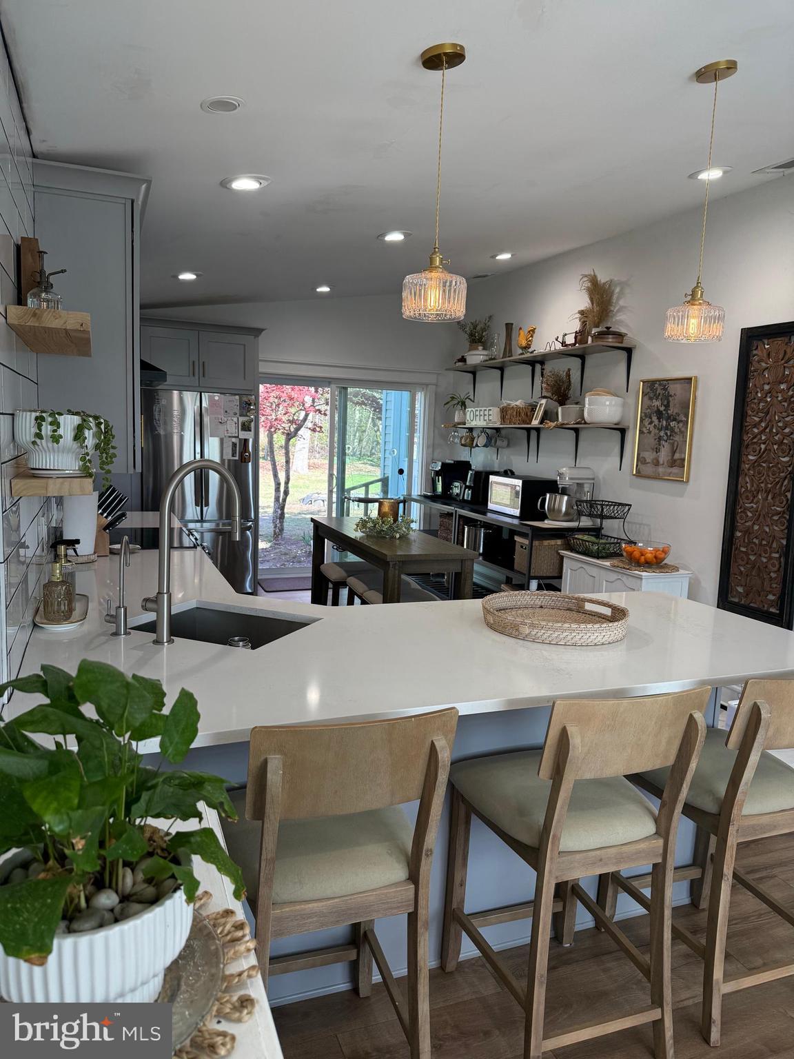 46 Zimmerman Road Tabernacle, NJ 08088 - Photo 4 of 20 a large kitchen with a table and chairs