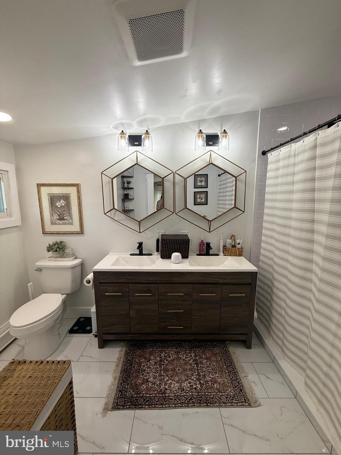 46 Zimmerman Road Tabernacle, NJ 08088 - Photo 9 of 20 a living room with furniture and a rug