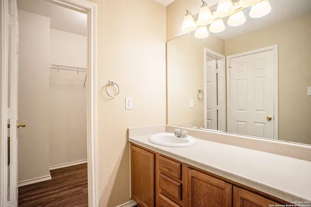 $194,900 | 1027 Canadian Goose, San Antonio, TX 78245