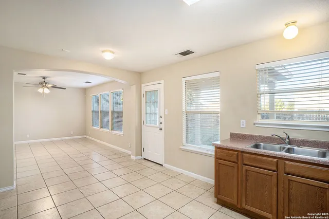 $194,900 | 1027 Canadian Goose, San Antonio, TX 78245