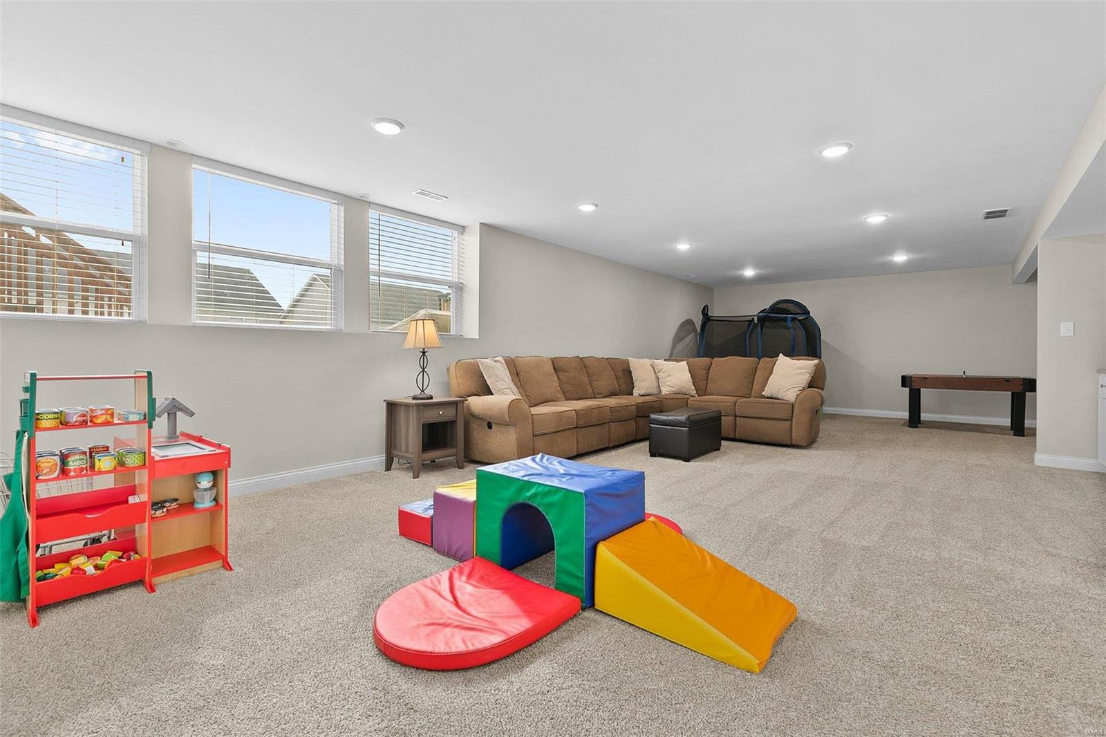 1012 Hawkridge Run Shiloh, IL 62221 - Photo 27 of 39 Gallery Image 27
