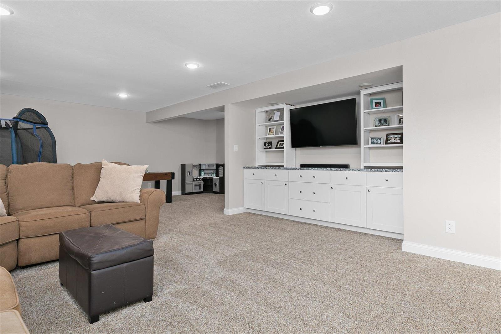 1012 Hawkridge Run Shiloh, IL 62221 - Photo 31 of 39 Gallery Image 31