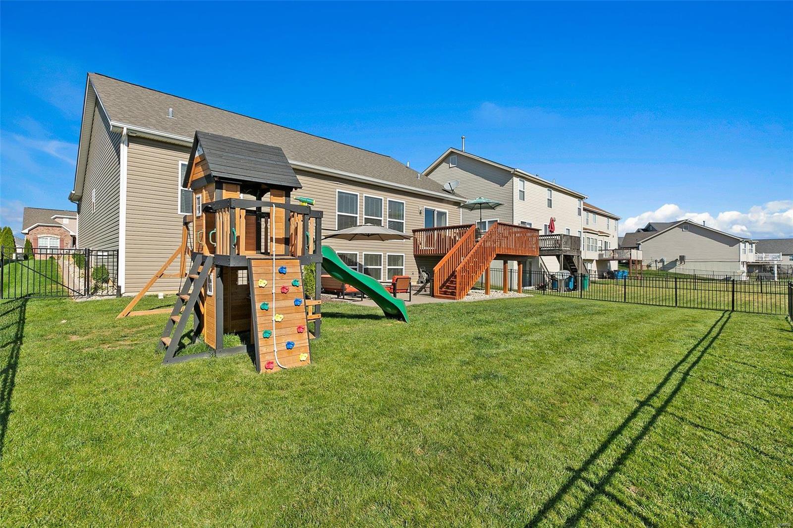 1012 Hawkridge Run Shiloh, IL 62221 - Photo 36 of 39 Gallery Image 36