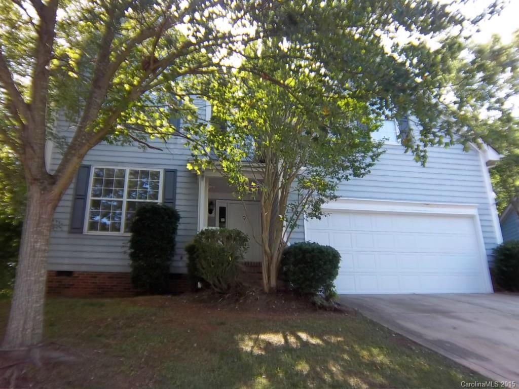 9922 Dunfries Road Matthews, NC 28105 - Photo 2 of 15