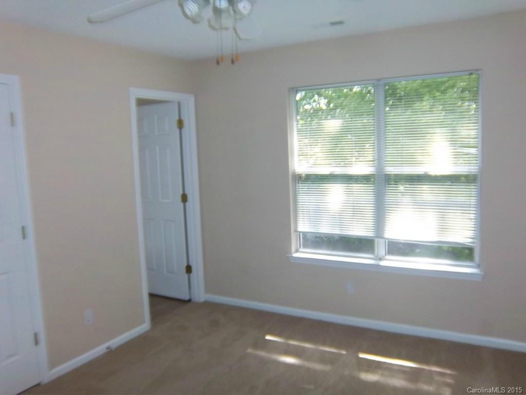 9922 Dunfries Road Matthews, NC 28105 - Photo 11 of 15