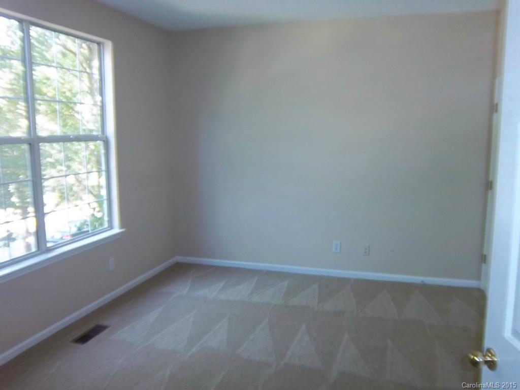 9922 Dunfries Road Matthews, NC 28105 - Photo 14 of 15