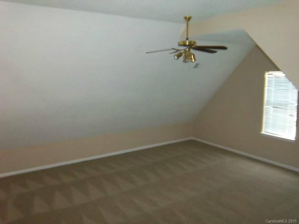 9922 Dunfries Road Matthews, NC 28105 - Photo 7 of 15