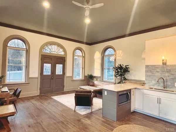 $315,000 | 122 Brooks Street, Monroe, VA 24574