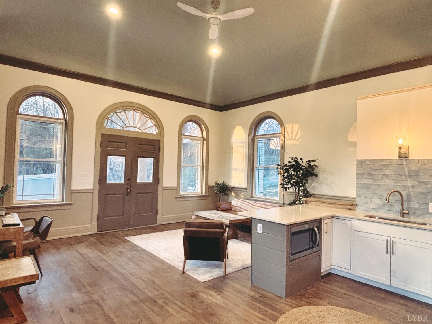 122 Brooks Street Monroe, VA 24574 - Photo 11 of 33