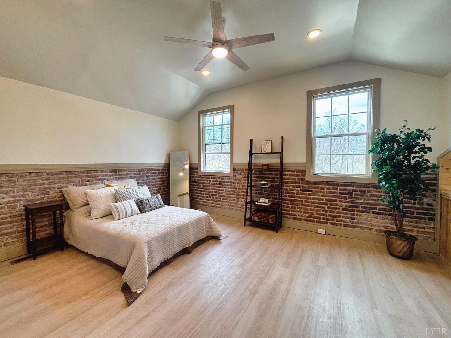 122 Brooks Street Monroe, VA 24574 - Photo 14 of 33