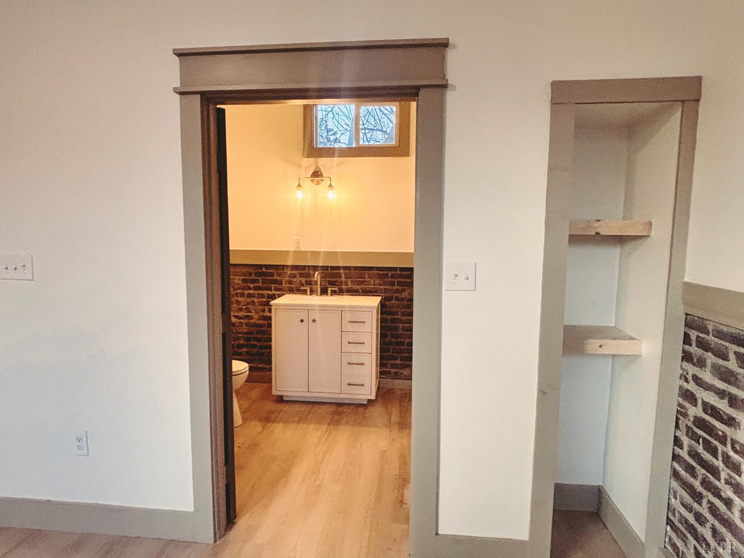 122 Brooks Street Monroe, VA 24574 - Photo 17 of 33