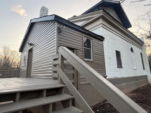 $315,000 | 122 Brooks Street, Monroe, VA 24574