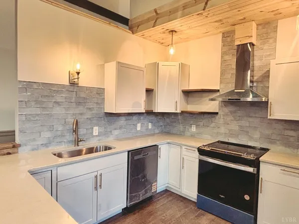 $315,000 | 122 Brooks Street, Monroe, VA 24574