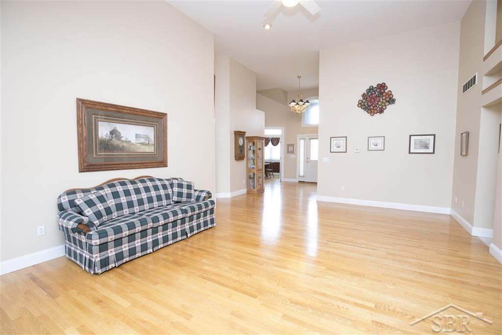 8450 Midland Road Freeland, MI 48623 - Photo 6 of 21